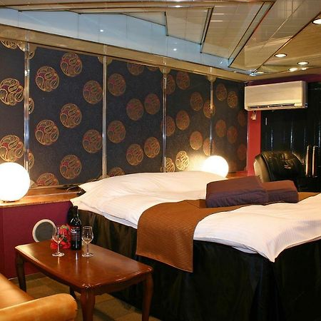 Hotel Chapel Story Sakaihigashi (Adults Only) 사카이 외부 사진