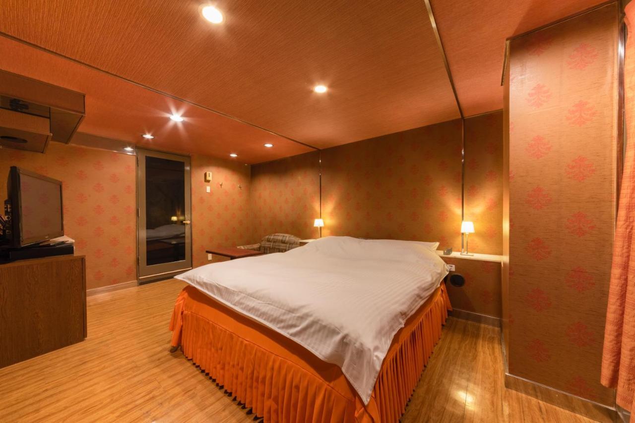 Hotel Chapel Story Sakaihigashi (Adults Only) 사카이 외부 사진