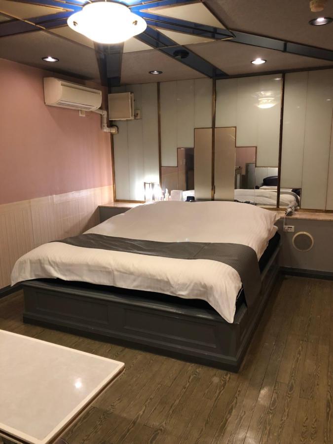 Hotel Chapel Story Sakaihigashi (Adults Only) 사카이 외부 사진