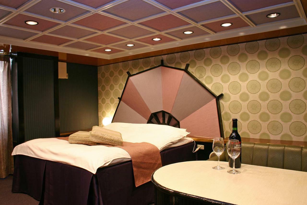 Hotel Chapel Story Sakaihigashi (Adults Only) 사카이 외부 사진